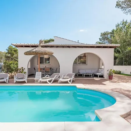Holiday home Abril *